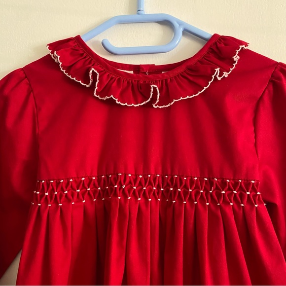 Petit Confection smocked Christmas dress size 6 - Picture 2 of 7